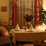 Der Schlossberghof Marzoll - Landidyll & Naturgarten - Vital-sportlich-gesund- 3*