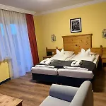 Der Schlossberghof Marzoll - Landidyll & Naturgarten - Vital-sportlich-gesund- 3* Bad Reichenhall