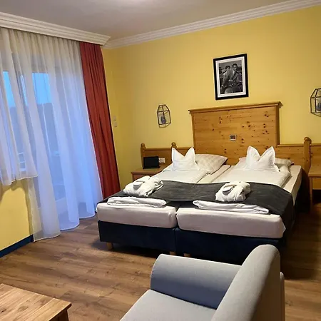Der Schlossberghof Marzoll - Landidyll & Naturgarten - Vital-sportlich-gesund- 3* Bad Reichenhall