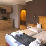 Der Schlossberghof Marzoll - Landidyll & Naturgarten - Vital-sportlich-gesund- 3* Bad Reichenhall