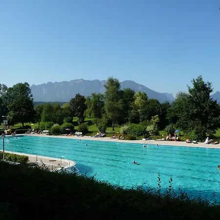 Der Schlossberghof Marzoll - Landidyll & Naturgarten - Vital-sportlich-gesund- 酒店 3*